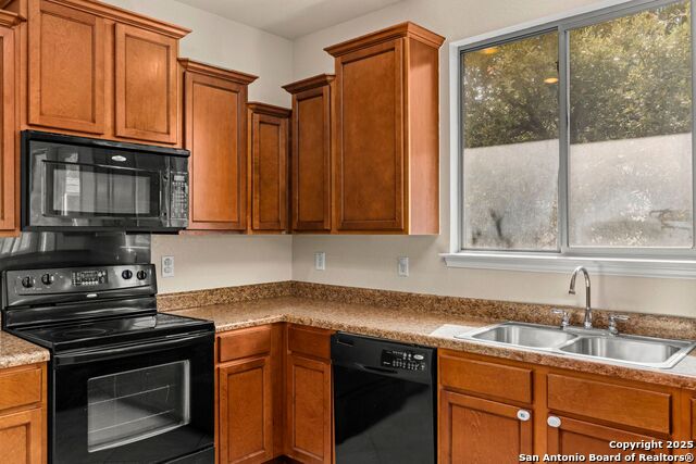 Image 13 of 29 For 1230 Nicholas Manor