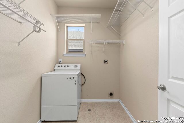 Image 27 of 29 For 1230 Nicholas Manor