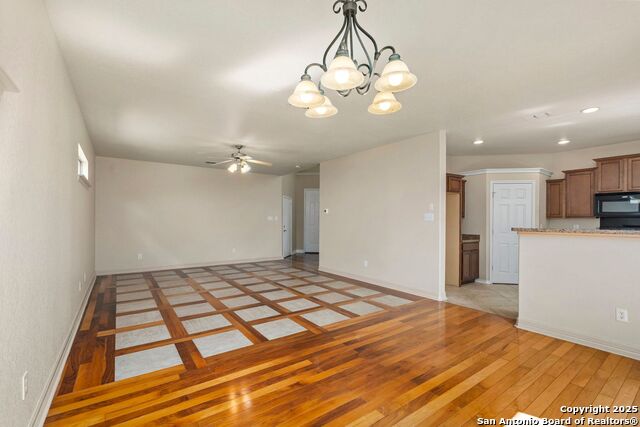 Image 7 of 29 For 1230 Nicholas Manor