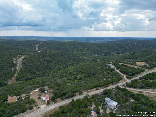 Image 11 of 24 For 1 Timbercreek Road