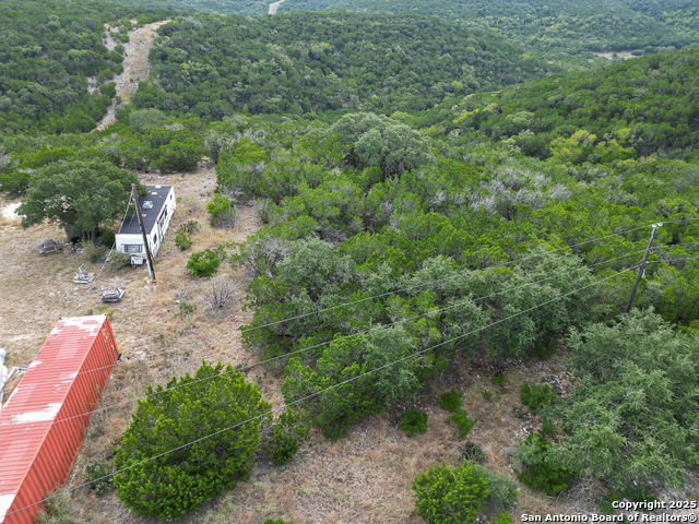 Image 19 of 24 For 1 Timbercreek Road