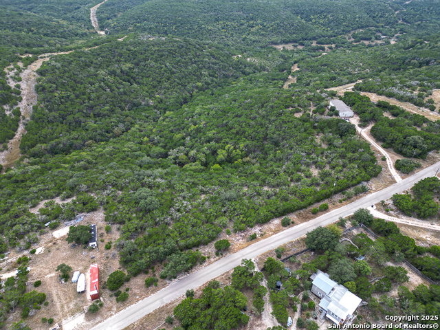 Image 5 of 24 For 1 Timbercreek Road