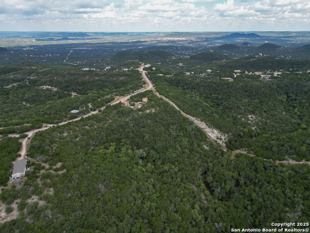 Image 9 of 24 For 1 Timbercreek Road