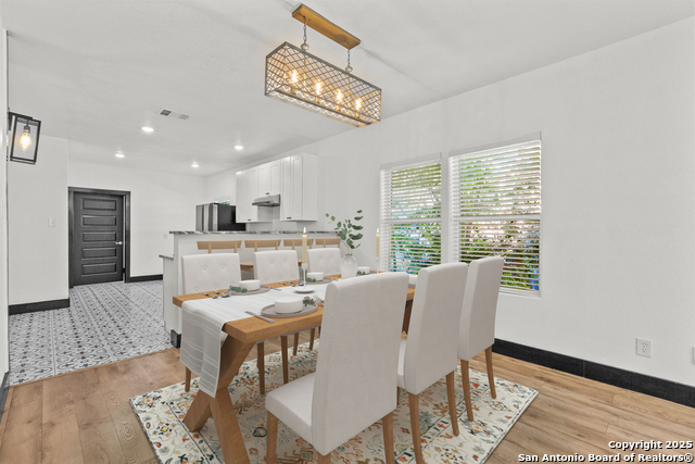 Image 6 of 31 For 726 E Highland Blvd