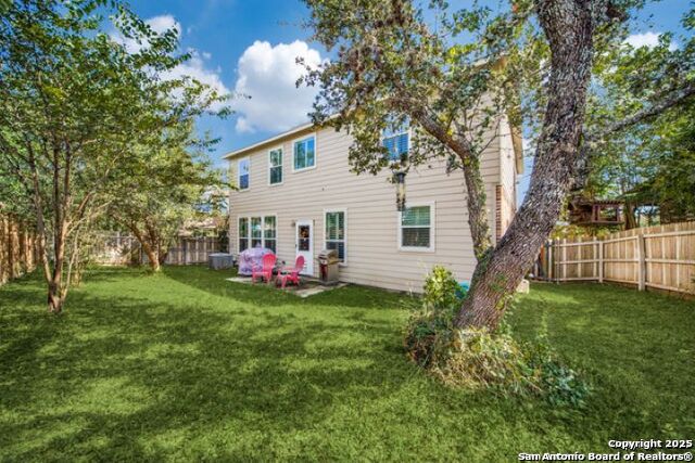 Listing photo id 10 for 9023 Pine Creek