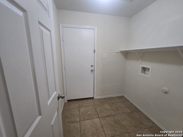 Image 11 of 17 For 154 Lake Washington