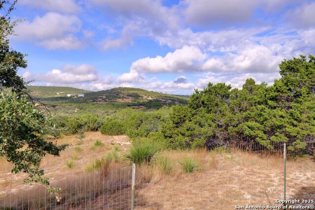 Listing photo id 14 for 113 Southview