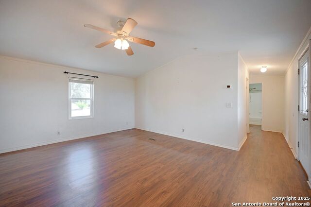 Listing photo id 23 for 113 Southview