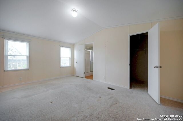 Listing photo id 28 for 113 Southview