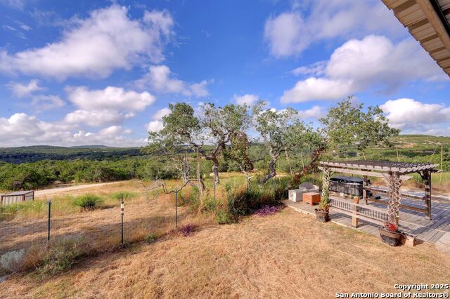 Listing photo id 3 for 113 Southview