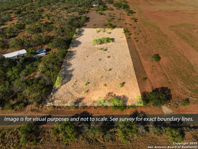 Details for 1750 Sandbranch, Bigfoot, TX 78005