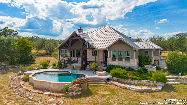 Image 39 of 49 For 516 Oak Haven