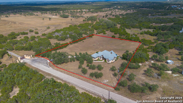 Image 48 of 49 For 516 Oak Haven