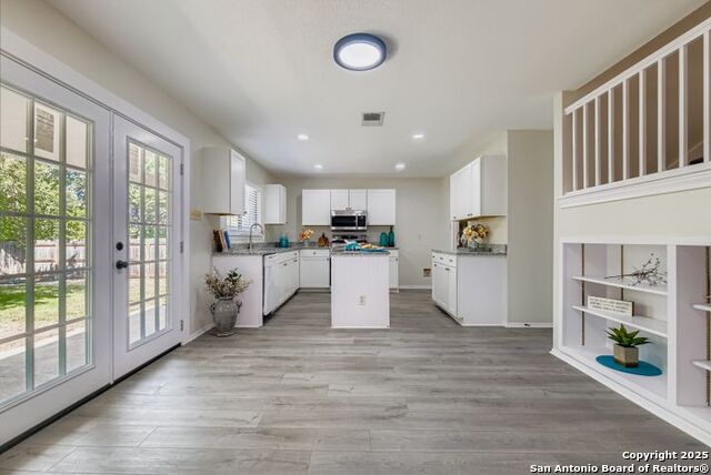 Image 13 of 33 For 11099 Cedar Park
