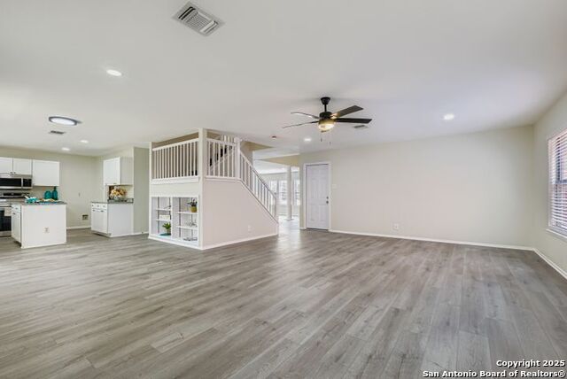 Image 15 of 33 For 11099 Cedar Park