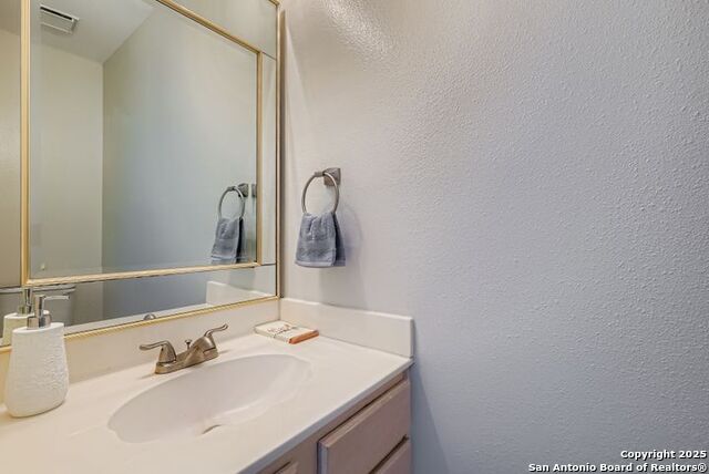 Image 17 of 33 For 11099 Cedar Park