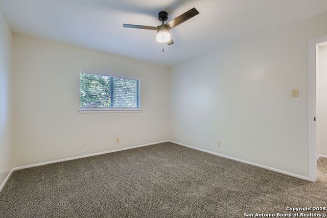 Image 27 of 33 For 11099 Cedar Park