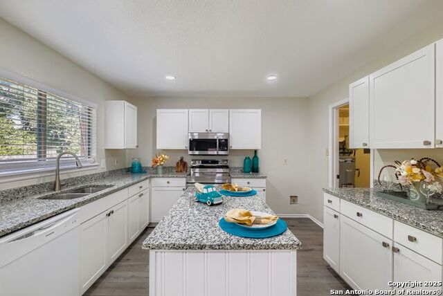 Image 8 of 33 For 11099 Cedar Park
