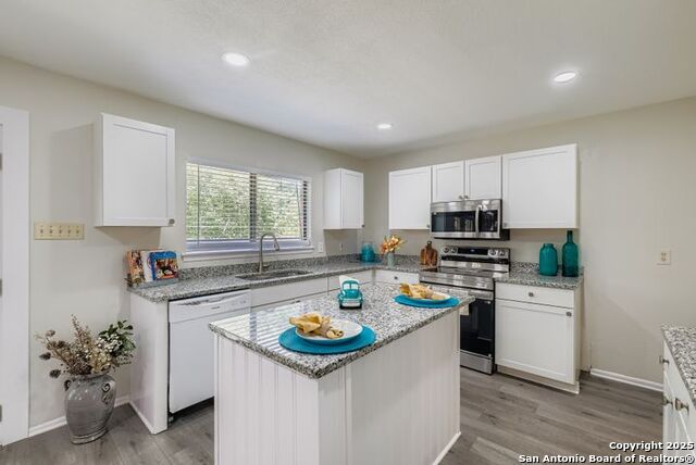 Image 9 of 33 For 11099 Cedar Park