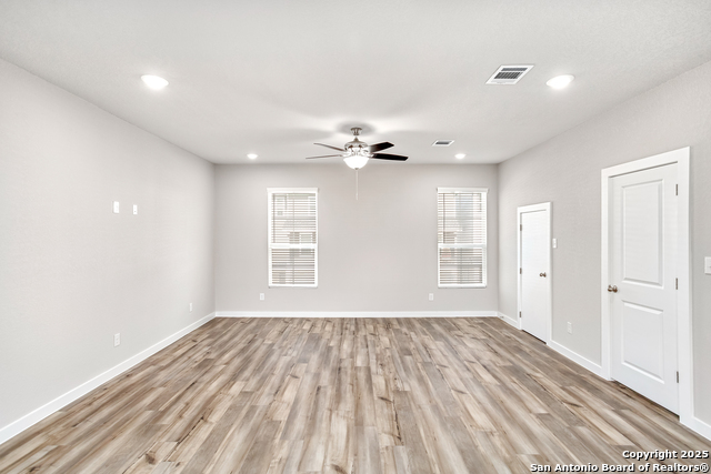 Image 11 of 31 For 21531 Sir Walter