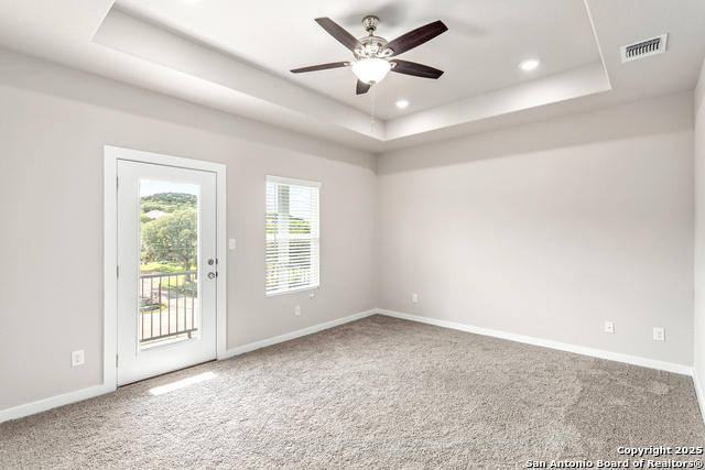 Image 15 of 31 For 21531 Sir Walter