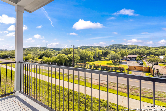 Image 16 of 31 For 21531 Sir Walter