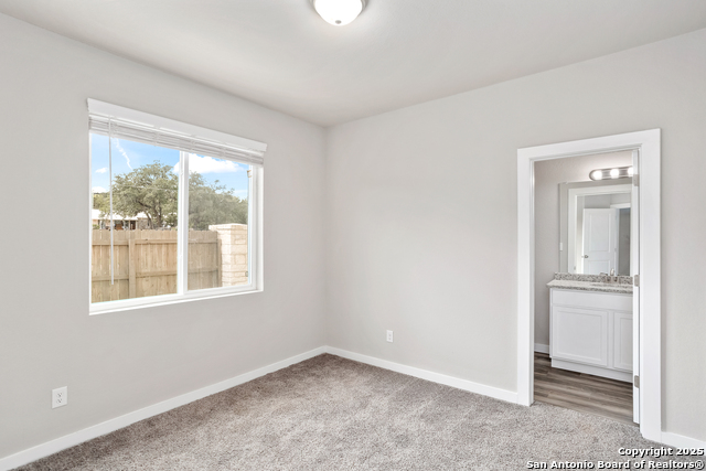 Image 3 of 31 For 21531 Sir Walter