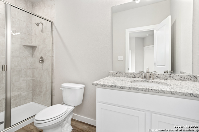 Image 4 of 31 For 21531 Sir Walter