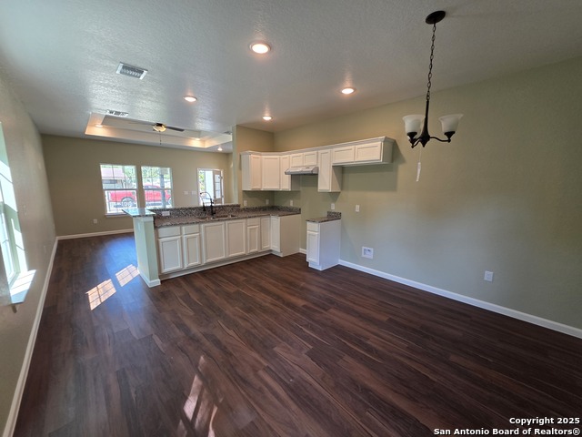 Image 7 of 17 For 216 San Augustine