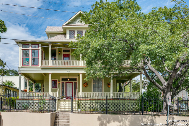 Details for 305 Ashby W, San Antonio, TX 78212