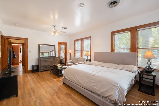 Image 15 of 33 For 190 Chestnut Ave S