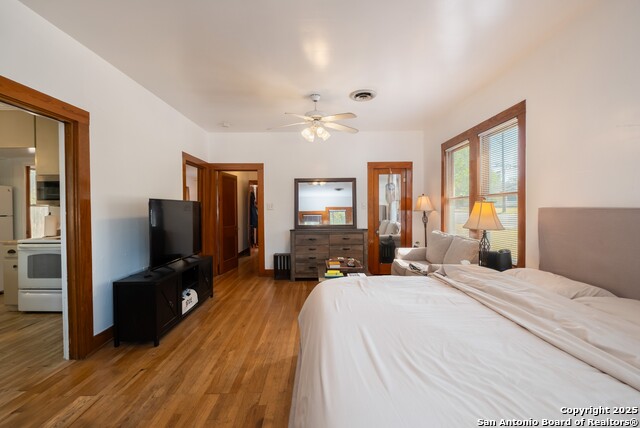 Image 16 of 33 For 190 Chestnut Ave S