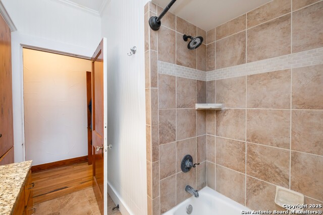 Image 18 of 33 For 190 Chestnut Ave S