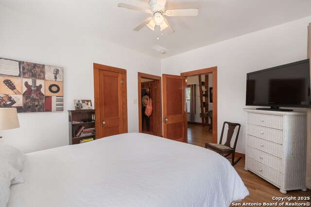 Image 20 of 33 For 190 Chestnut Ave S