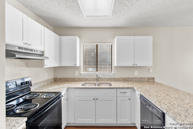 Image 10 of 26 For 7112 Beech Trail