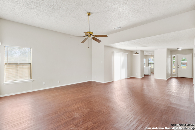 Image 13 of 26 For 7112 Beech Trail