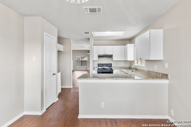 Image 9 of 26 For 7112 Beech Trail