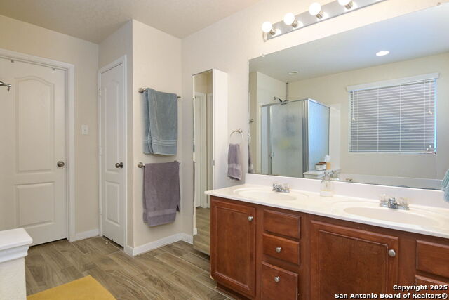 Image 19 of 35 For 4551 Summer Fall