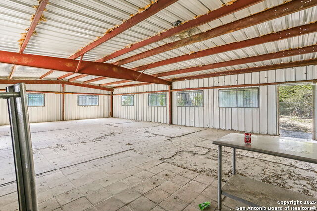 Listing photo id 17 for 19815 Shady Ln.,