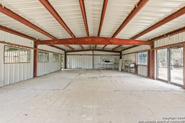 Listing photo id 20 for 19815 Shady Ln.,