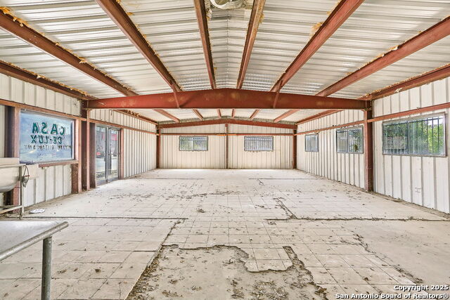 Listing photo id 21 for 19815 Shady Ln.,