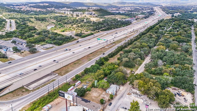 Listing photo id 24 for 19815 Shady Ln.,