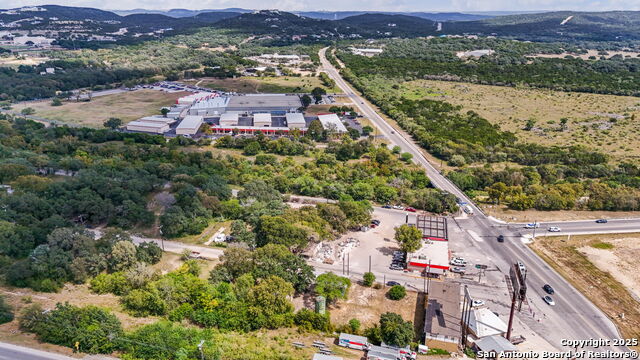 Listing photo id 30 for 19815 Shady Ln.,