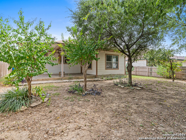 Listing photo id 25 for 6511 Ridge Place St