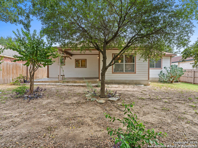 Listing photo id 27 for 6511 Ridge Place St