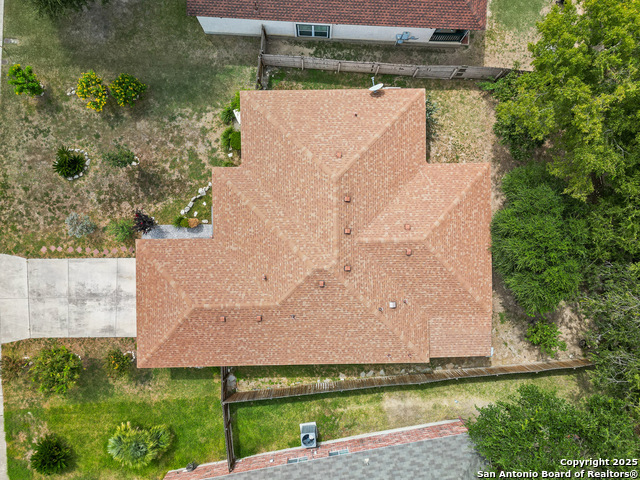 Listing photo id 29 for 6511 Ridge Place St