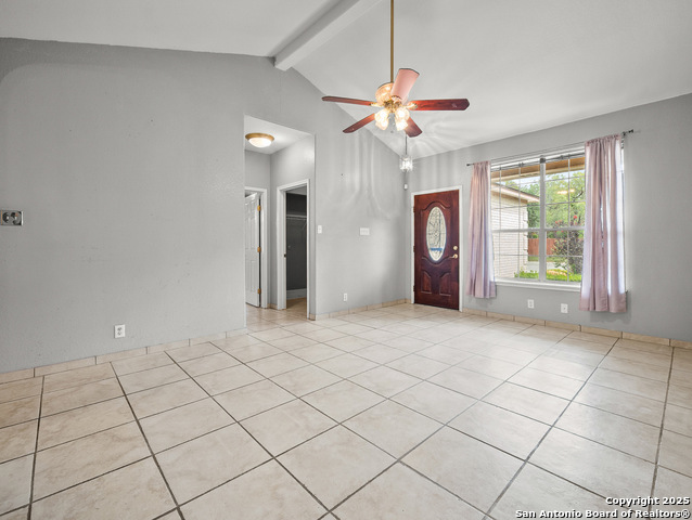 Listing photo id 4 for 6511 Ridge Place St