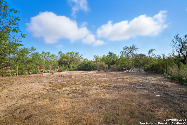 Image 26 of 28 For 8942 Port Side