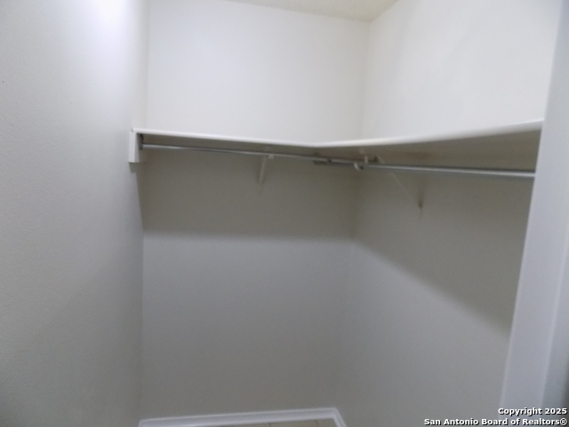 Image 23 of 43 For 3223 Tree Grove