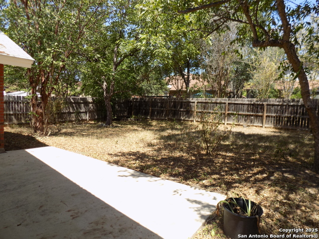 Image 29 of 43 For 3223 Tree Grove